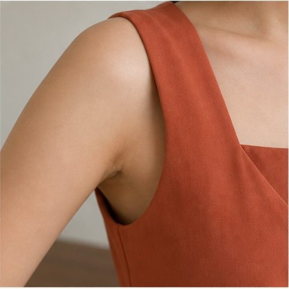 Rust Smocked Top - Picture 5 of 6